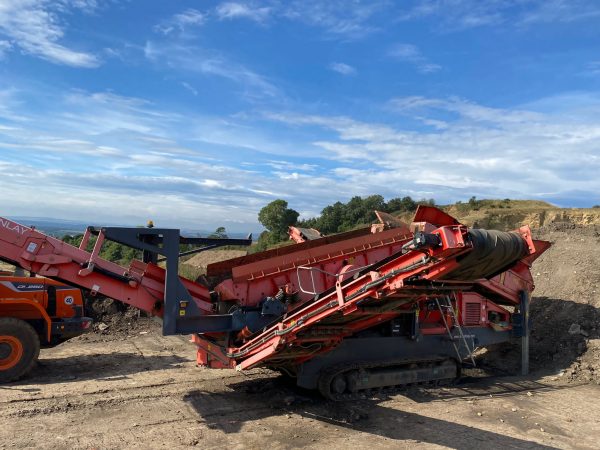 Terex Finlay 883 Scalping Screen
