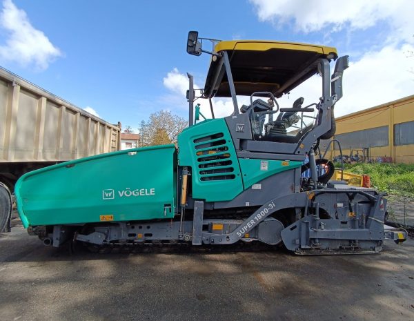 Vogele Super 1800-3i Paver