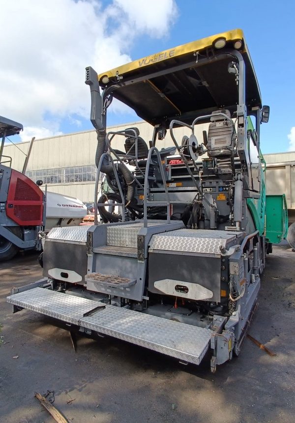 Vogele Super 1800-3i Paver