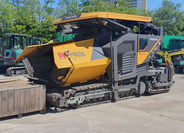 Volvo ABG P4820D Paver