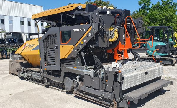 Volvo ABG P4820D Paver
