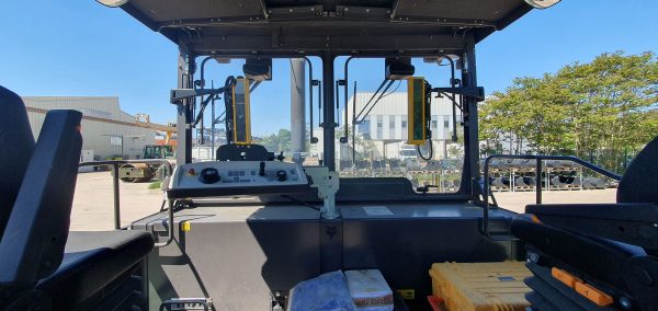 Volvo ABG P4820D Paver