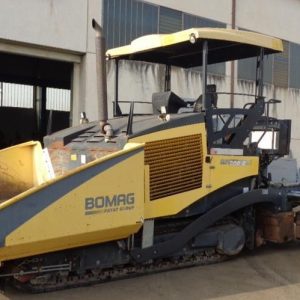 Bomag BF 800 C Paver