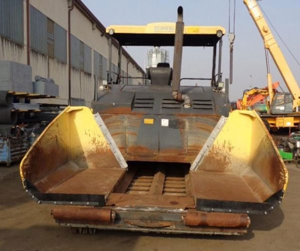 Bomag BF 800 C Paver