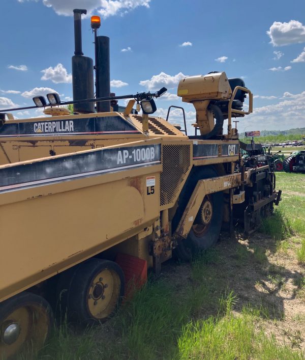 Caterpillar AP1000B Paver