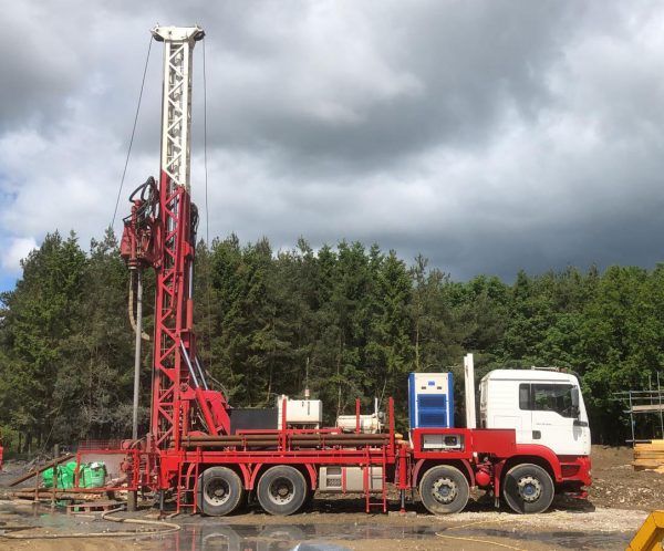 Edeco TD90 Truck Mounted Piling Rig/Waterwell Drill Rig