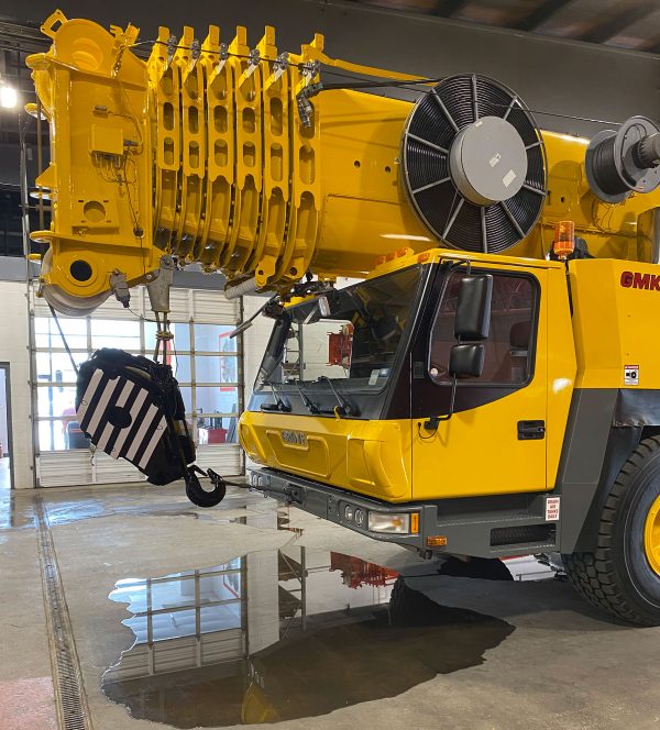 Grove GMK 5275 Mobile Crane