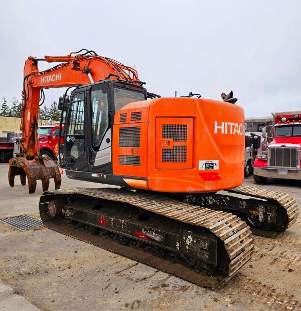 Hitachi ZX245USLC-6 Excavator