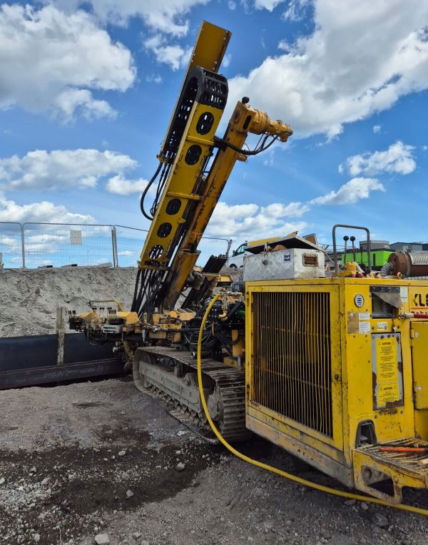 Klemm KR 805-2 Micro Piling Rig
