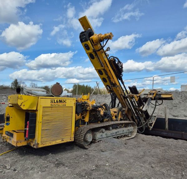 Klemm KR 805-2 Micro Piling Rig