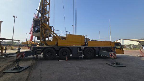 Liebherr MK 88-4.1 Mobile Crane