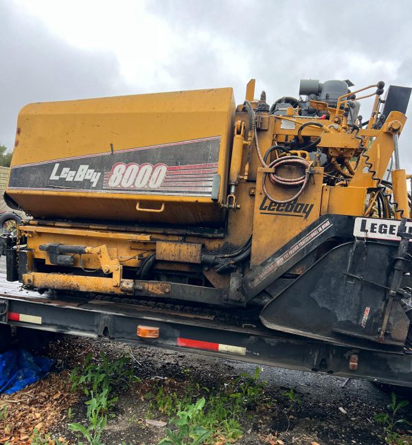 Leeboy 8000T Paver