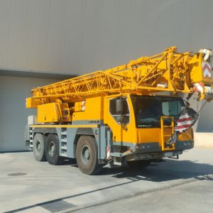 Żuraw mobilny Liebherr LTM 1055-3.1