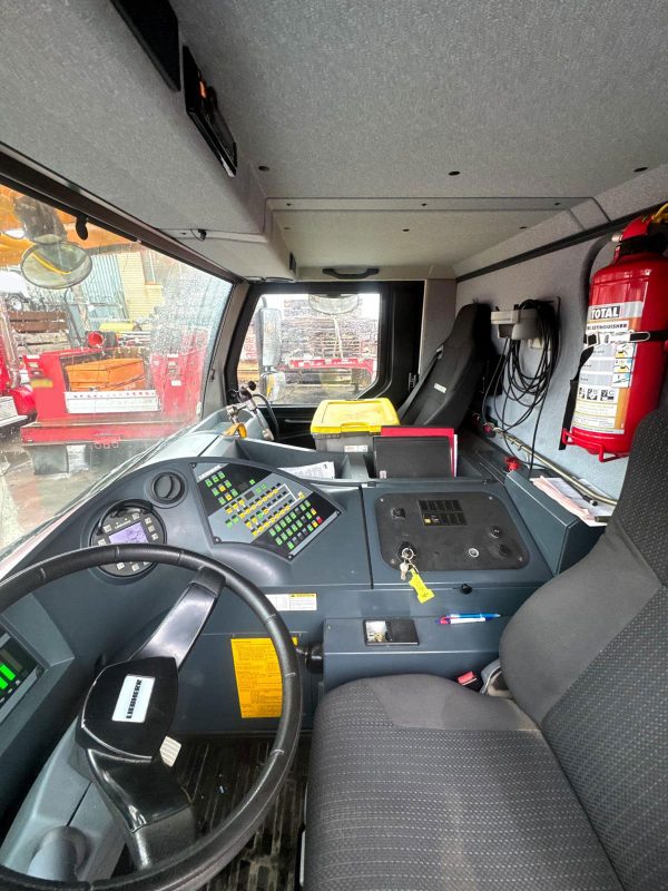 Liebherr LTM 1100-4.2 Mobile Crane