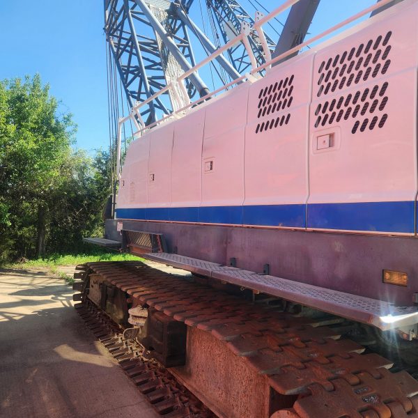 Manitowoc 11000-1 Crawler Crane