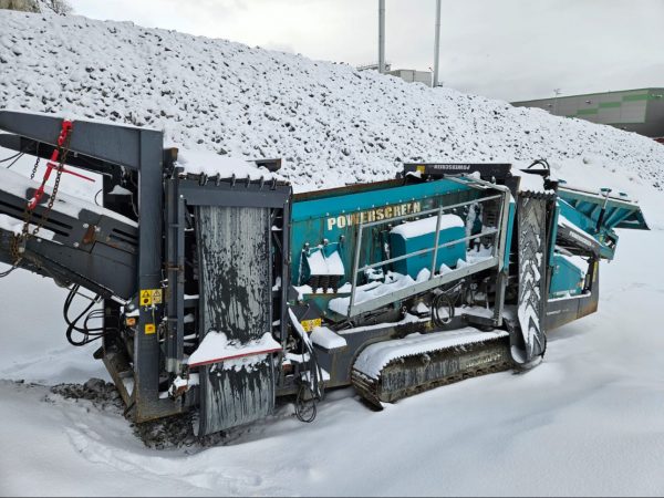 Powerscreen Warrior 1800 Scalping Screen