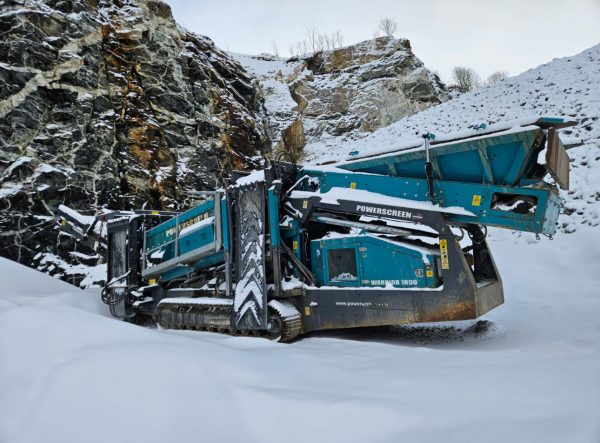 Powerscreen Warrior 1800 Scalping Screen