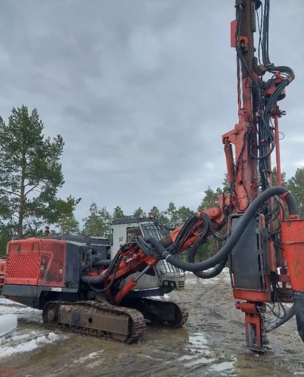 Sandvik DP1500i Rock Drill