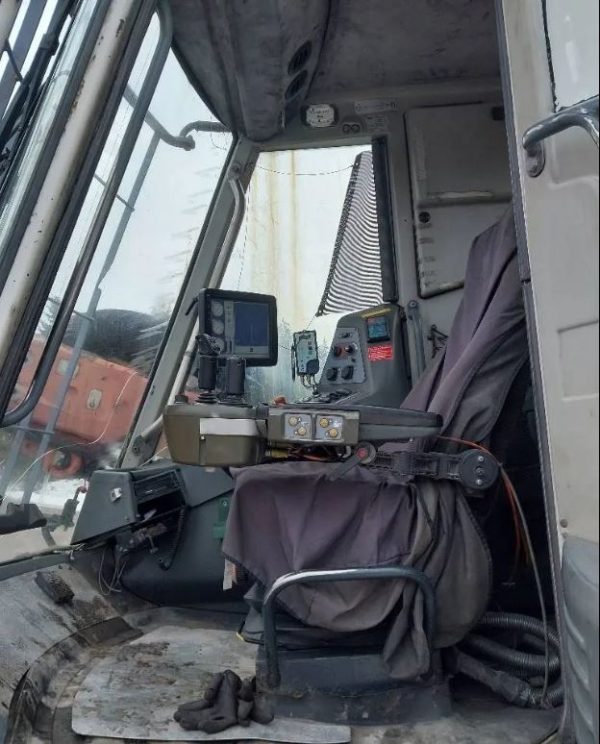 Sandvik DP1500i Rock Drill