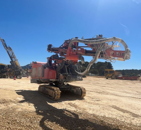Sandvik DX800 Rock Drill