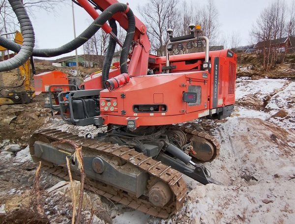 Sandvik DX800R Rock Drill