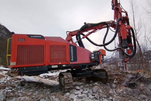 Sandvik DX800R Rock Drill