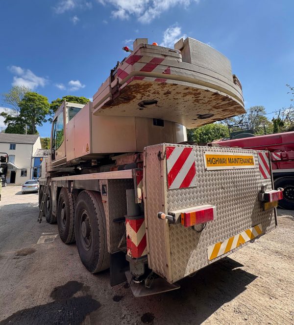 Tadano Faun ATF 90G-4 Mobile Crane