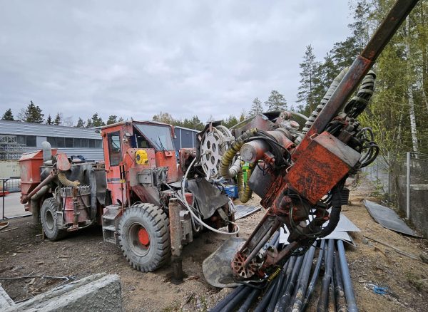 Tamrock Cabolt 530 Underground Rock Drill