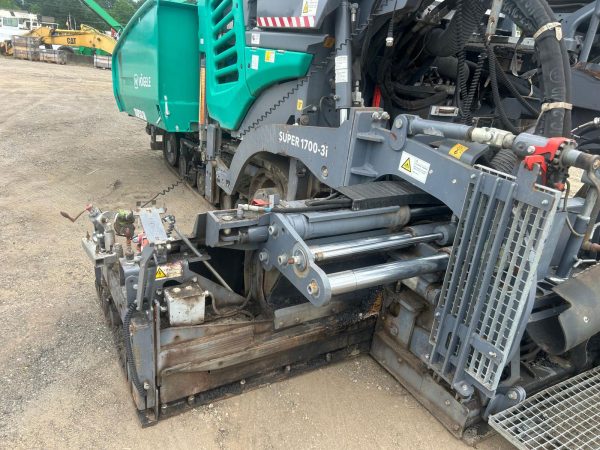 Vogele Super 1700-3i Paver