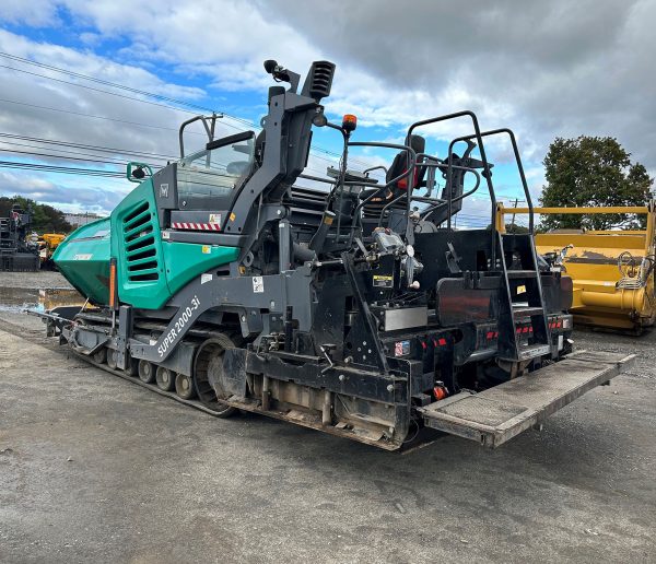 Vogele Super 2000-3i Paver
