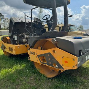 Walec Volvo DD140C