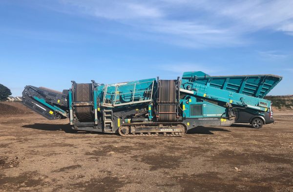 Powerscreen Warrior 1400X Scalping Screen