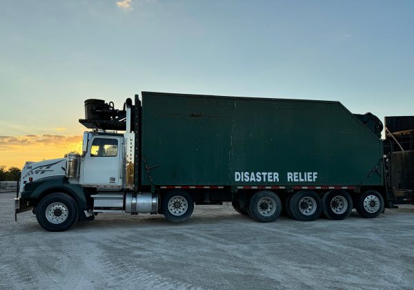 Western Star W4900 SB Logging Truck