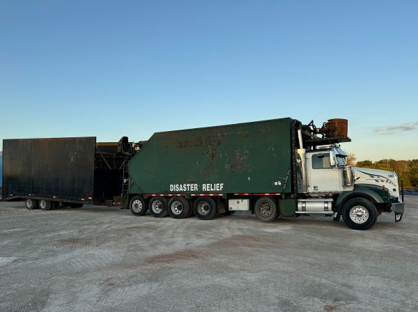 Western Star W4900 SB Logging Truck