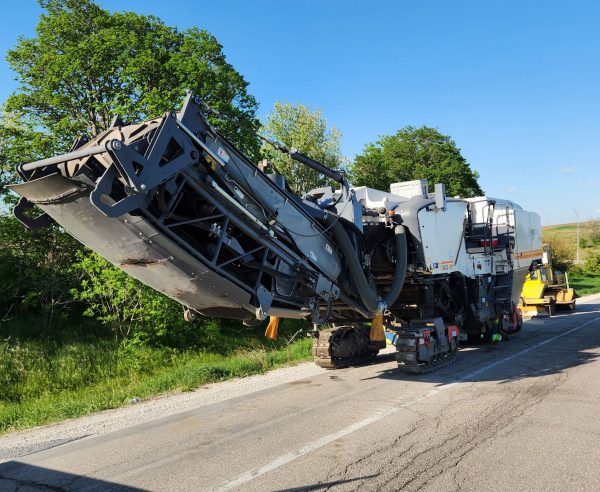 Wirtgen W 220 I Cold Planer