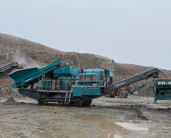 Powerscreen 1300 Maxtrak Kegelbrecher