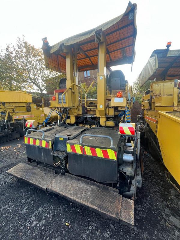 Caterpillar AP600 Paver