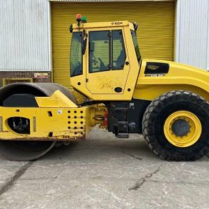 Bomag BW 226 DH-41 BVC Single Drum Compactor