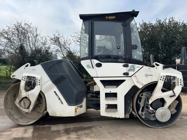 Bomag BW 161 AD-5 Roller