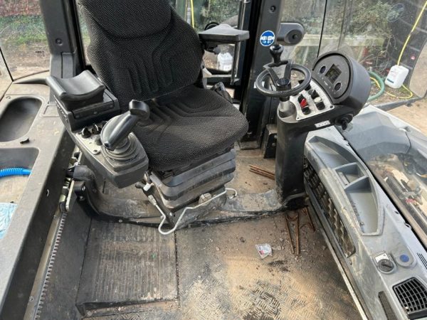 Bomag BW 161 AD-5 Roller