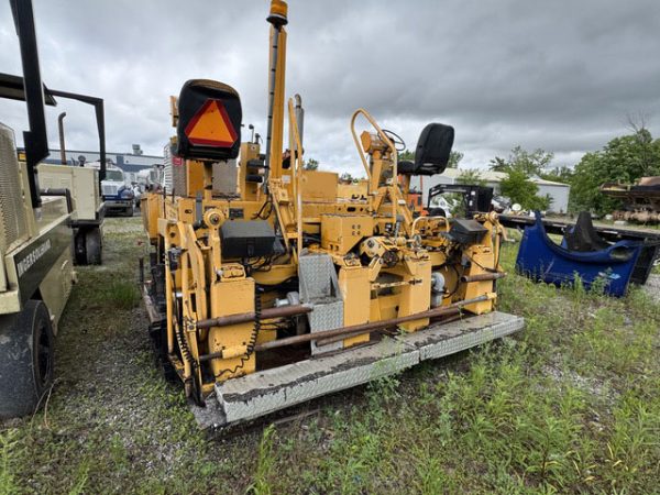 Blaw Knox PF-3200 Paver