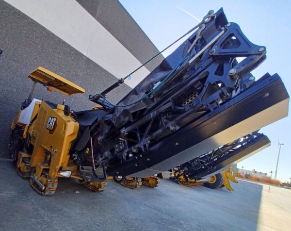 Caterpillar PM-620 Road Planer