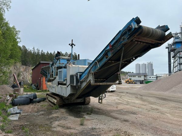 Sandvik Crawlmaster 4800i Cone Crusher