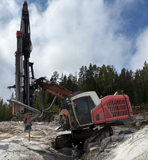 Sandvik DX800i Rock Drill