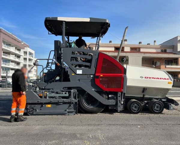 Dynapac SD2500WS Paver