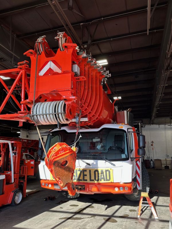 Grove GMK 6300L Mobile Crane