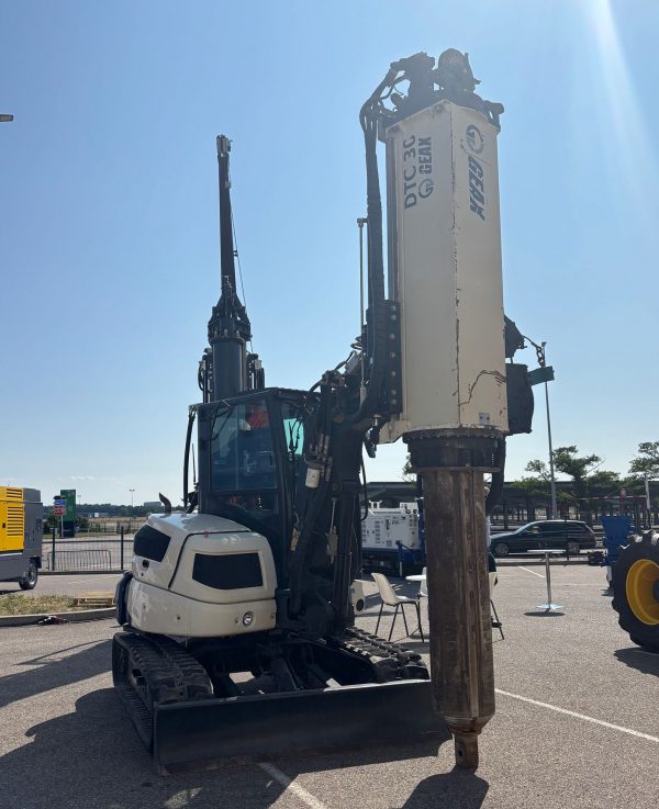 Geax DTC30 Rotary Piling Rig