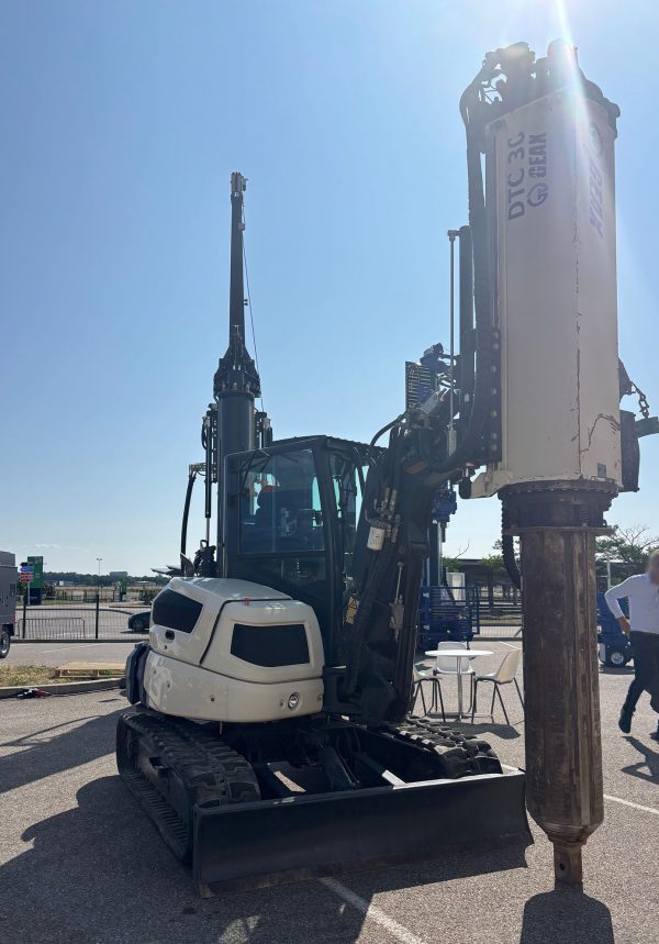 Geax DTC30 Rotary Piling Rig