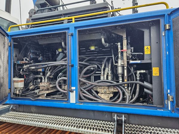 Junttan PM-23LC Hammer Piling Rig