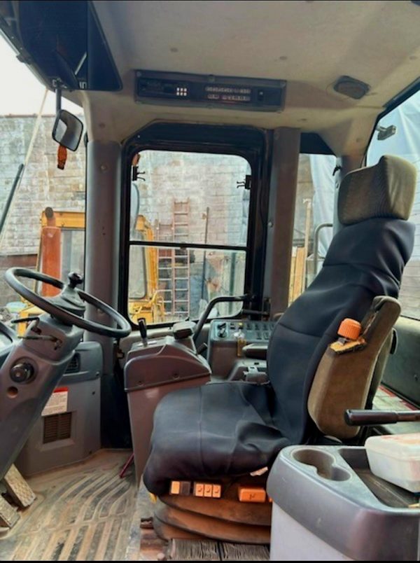 Komatsu WA450-5L Wheel Loader